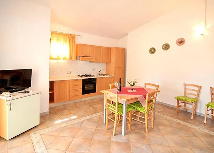 With Swimming Pool Just 5 Minutes From Budoni, With Air Conditoning And Private Outdoor Area